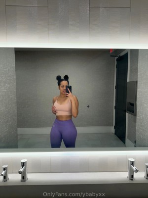 Yessyani yanixblessed Nude Leaks OnlyFans Photos #3