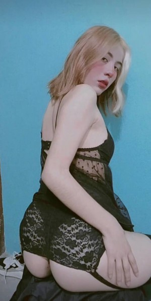 Mariana Kuyuri Nude Leaks OnlyFans Photos #1