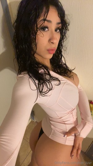 Heily Chavez hheily kat luvr Nude Leaks OnlyFans Photos #1