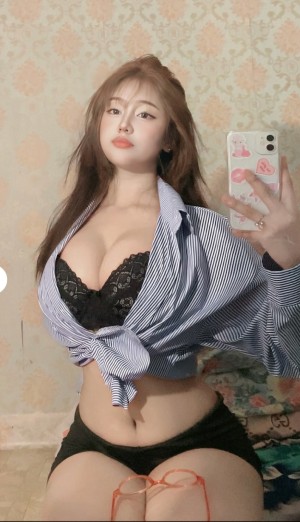 Milkyyohmilca Nude Leaks OnlyFans Photos #1