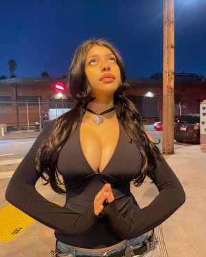 funnyuforgot iluvstrawb3rry iluvstrawberry Itzel Aquino Nude Leaks OnlyFans Photos #1