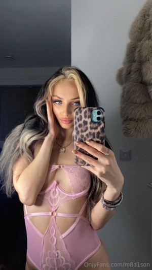 m8d1son lookin4madison Nude Leaks OnlyFans Photos #5