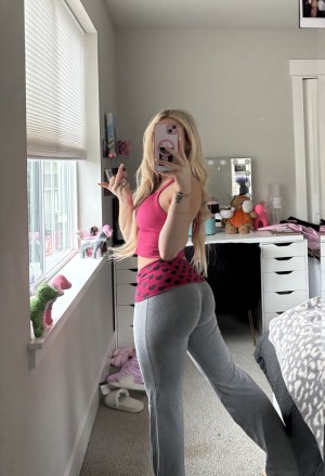 Princessava22 goddessava22 Nude Leaks OnlyFans Photos #2