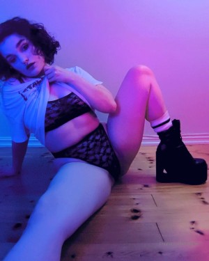Loglady Crakie Fern Nude Leaks OnlyFans Video #1