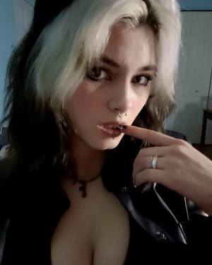 unh0lyvixen 18 honeylesliee Nude Leaks OnlyFans Photos #2