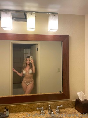 Madison Sophia Hotmommi123 Nude OnlyFans Photos #9