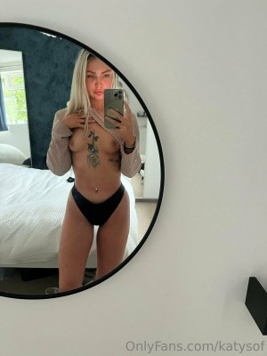 Katie Shutt Nude OnlyFans Photos #14