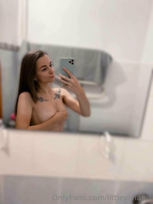 littleviviann Nude Leaks OnlyFans Photos #3