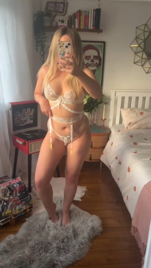 TallyRose Nude Leaks OnlyFans Photos #2