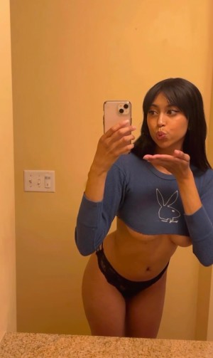 Nishathenerd Nude Leaks OnlyFans Photos #3