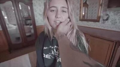 Lia Marie Johnson Hot Video