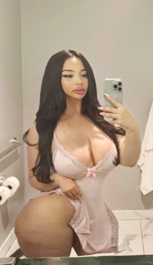 Ambernyy amburnee Nude Leaks OnlyFans Photos #3