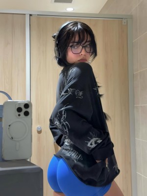 bbaybeebirkin domymommi kaniiberry Nude Leaks OnlyFans Photos #1