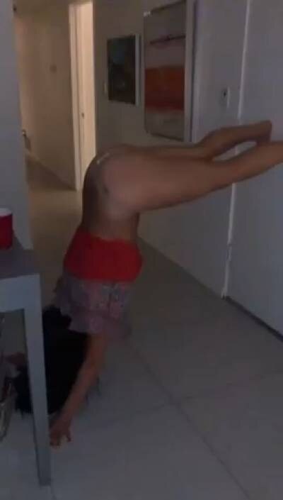 Christina Wilkes Twerk