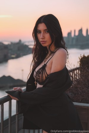 goddesskaylaxo Nude Leaks OnlyFans Photos #3
