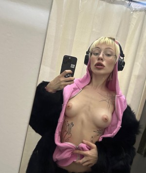 kristina murr nazliz Nude Leaks OnlyFans Photos #5