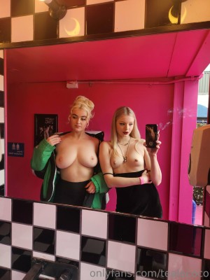 Teale Coco Nude Leaks OnlyFans Photos #3