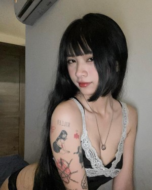 sorrylylyy Nude Leaks OnlyFans Photos #3