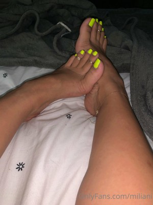 feetbymiliani Nude Leaks OnlyFans Photos #3