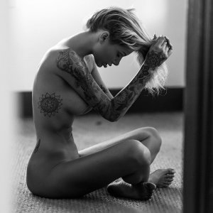 Tina Louise OnlyFans Photos #4