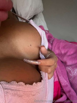 Yasmin Gribbon yasminasabrina yasminasabrin Nude Leaks OnlyFans Photos #3