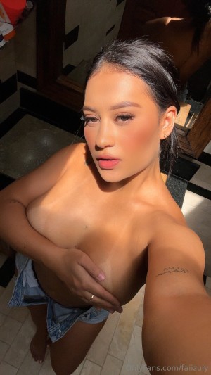 Faizuly Arango Jennifer Arango Nude Leaks OnlyFans Photos #1