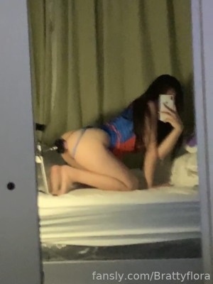Brattyflora brattyfloraonx Nude Leaks OnlyFans Video #1