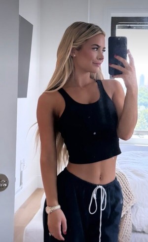 Emily Elizabeth Nude Leaks OnlyFans Photos #43