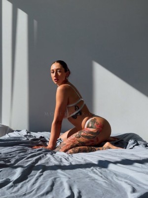 Molly Dixx Nude Leaks OnlyFans Photos #14