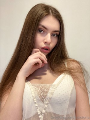 hivictoria Nude Leaks OnlyFans Photos #3