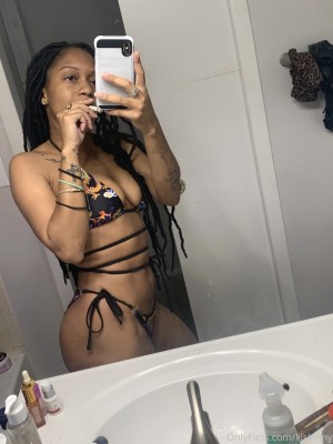 lilskinnybxtch lilskinny Nude OnlyFans Photos #12