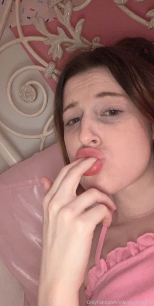 Ellamyvalentine Nude OnlyFans Photos #2