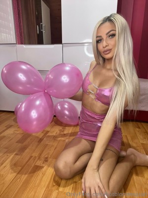 hotblondesarah Sugardollsarah hotsweetsarah Nude OnlyFans Photos #10