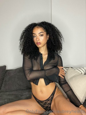 aubrey artsyabundance Nude OnlyFans Photos #3